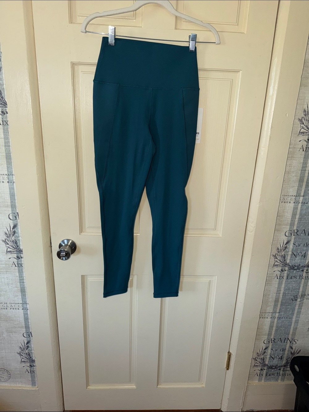 BOOTYFUL High-Rise Teal Leggings with Smooth Support